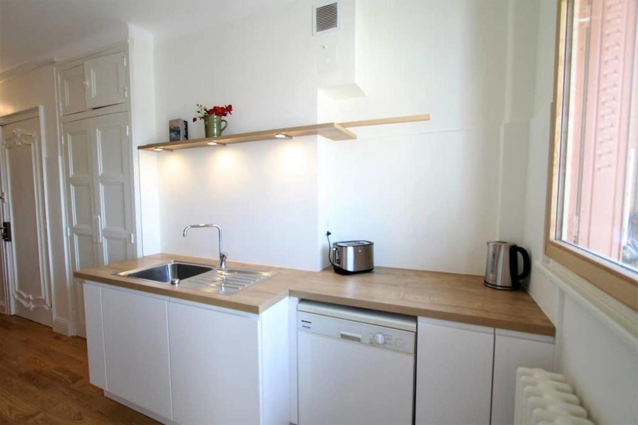 Large 5 Rooms With Garage In The City Center آنسي المظهر الخارجي الصورة