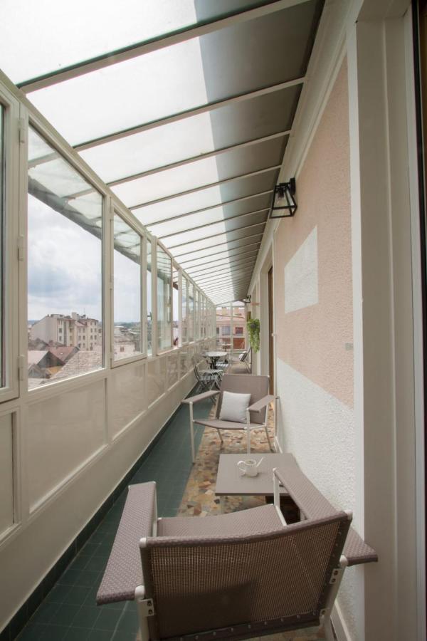 Large 5 Rooms With Garage In The City Center آنسي المظهر الخارجي الصورة